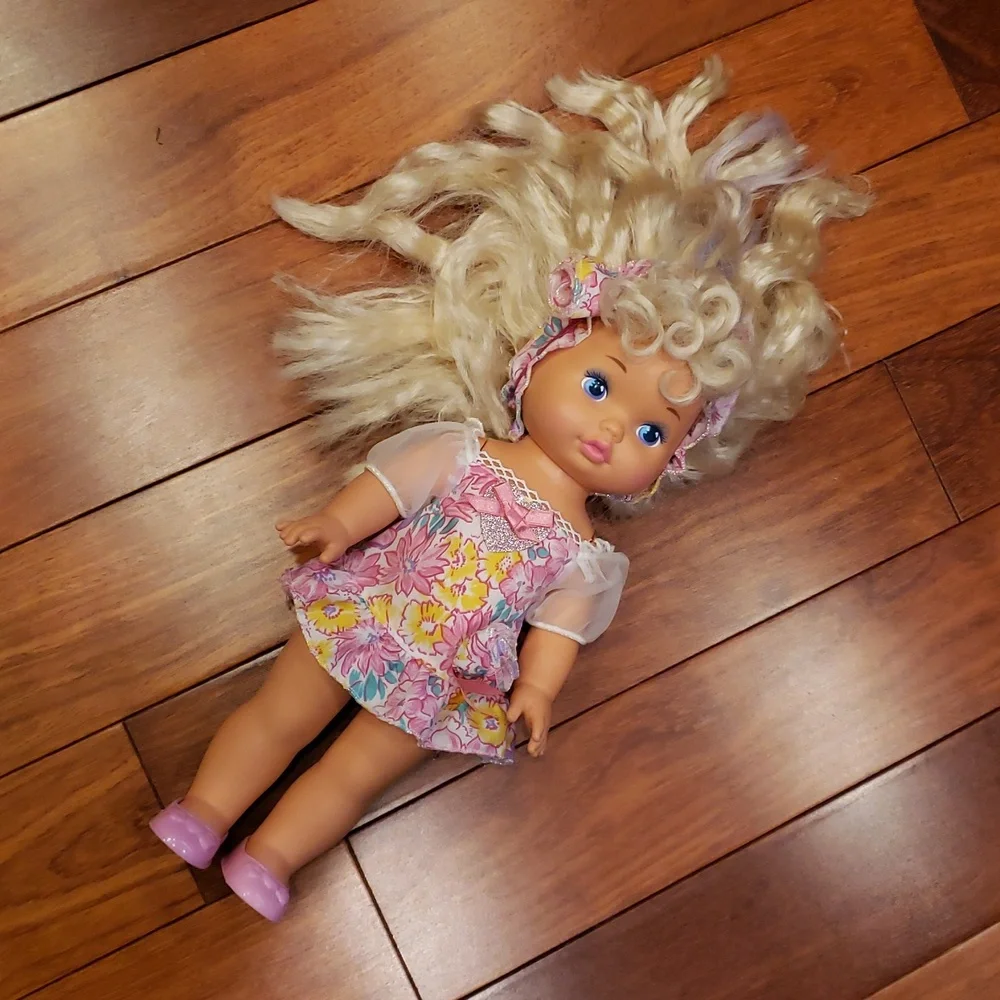 Vintage 1988 Doll Lil Miss Magic Hair, Magic Touch. Original Clothes And Shoes